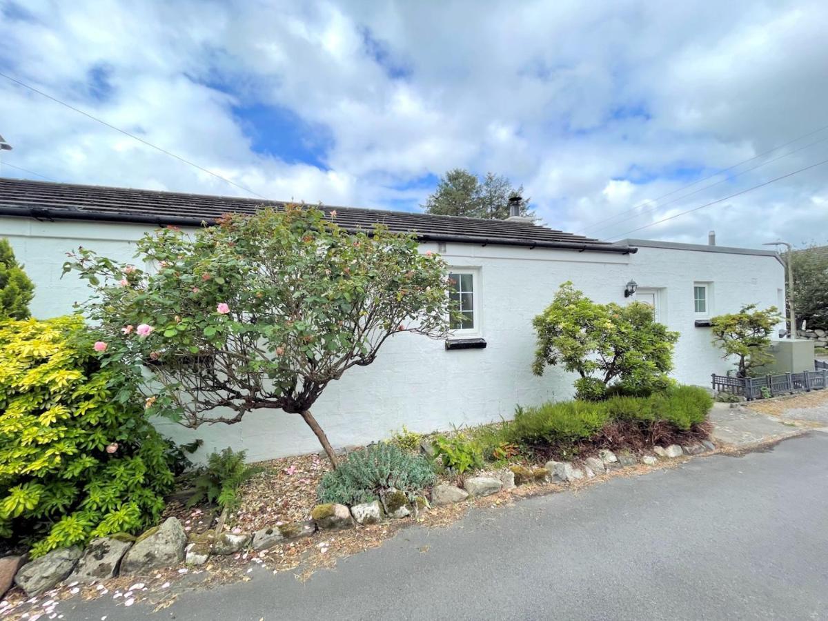 Pass The Keys Traditional Scottish Cottage In Beautiful Location Rockcliffe  Exterior photo